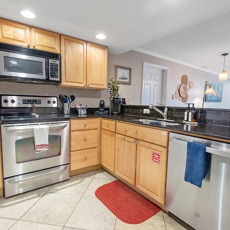 Fun 2 Bed/2 Bath Condo With Pool On Biloxi Beach Zewnętrze zdjęcie