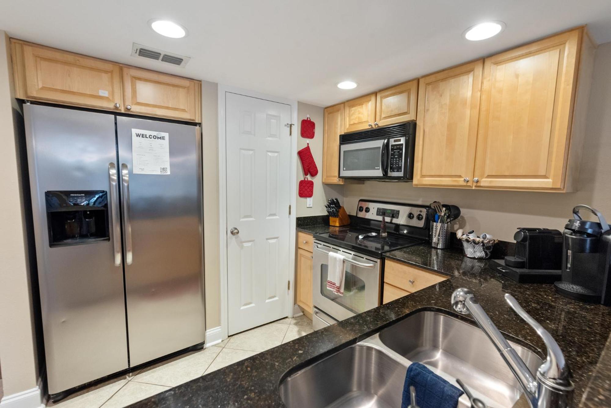 Fun 2 Bed/2 Bath Condo With Pool On Biloxi Beach Zewnętrze zdjęcie